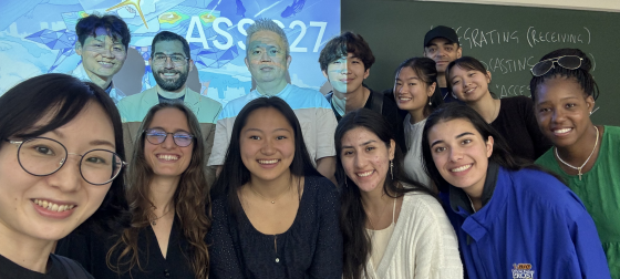 Dayana Sharlyn Vargas Pineda with a group of friends from the Neuroscience program