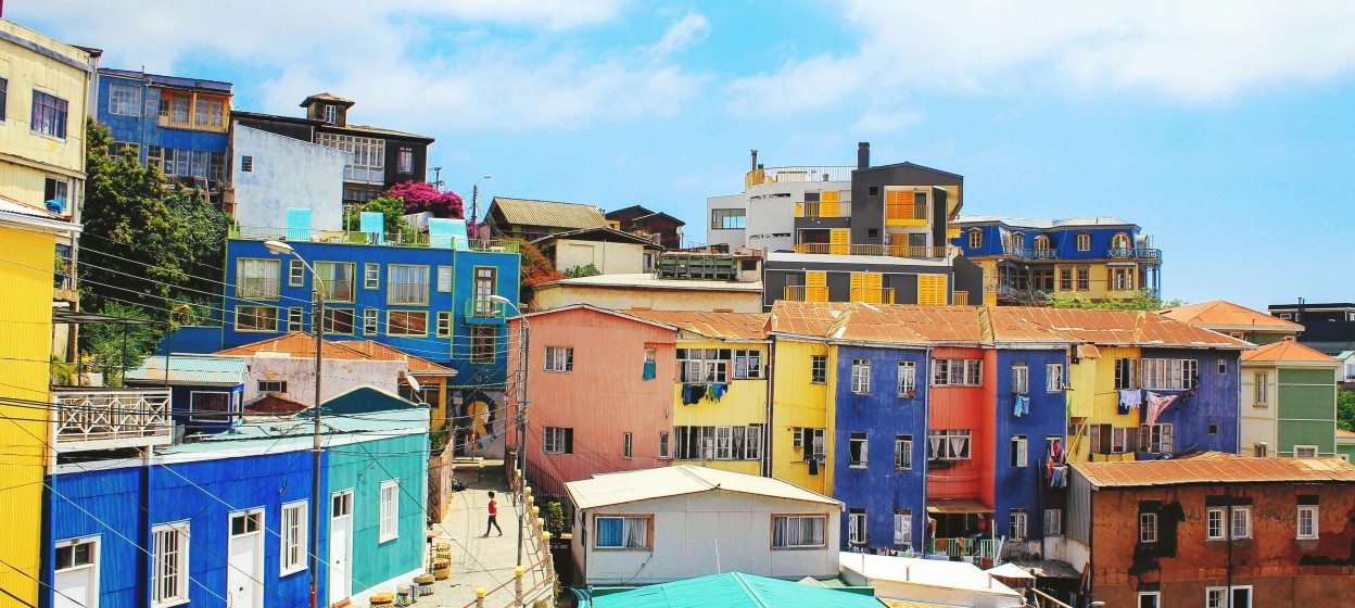 Brightly colored buildings in Valparaíso, Chile
